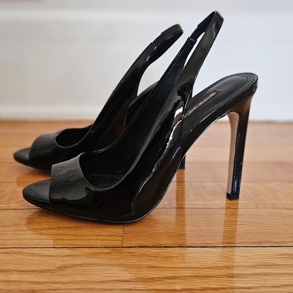 BCBGeneration Black Patent Leather Slingback Peep Toe Heels - Picture 2 of 8